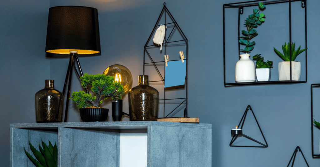 Make a small room look bigger with mirrors and reflections