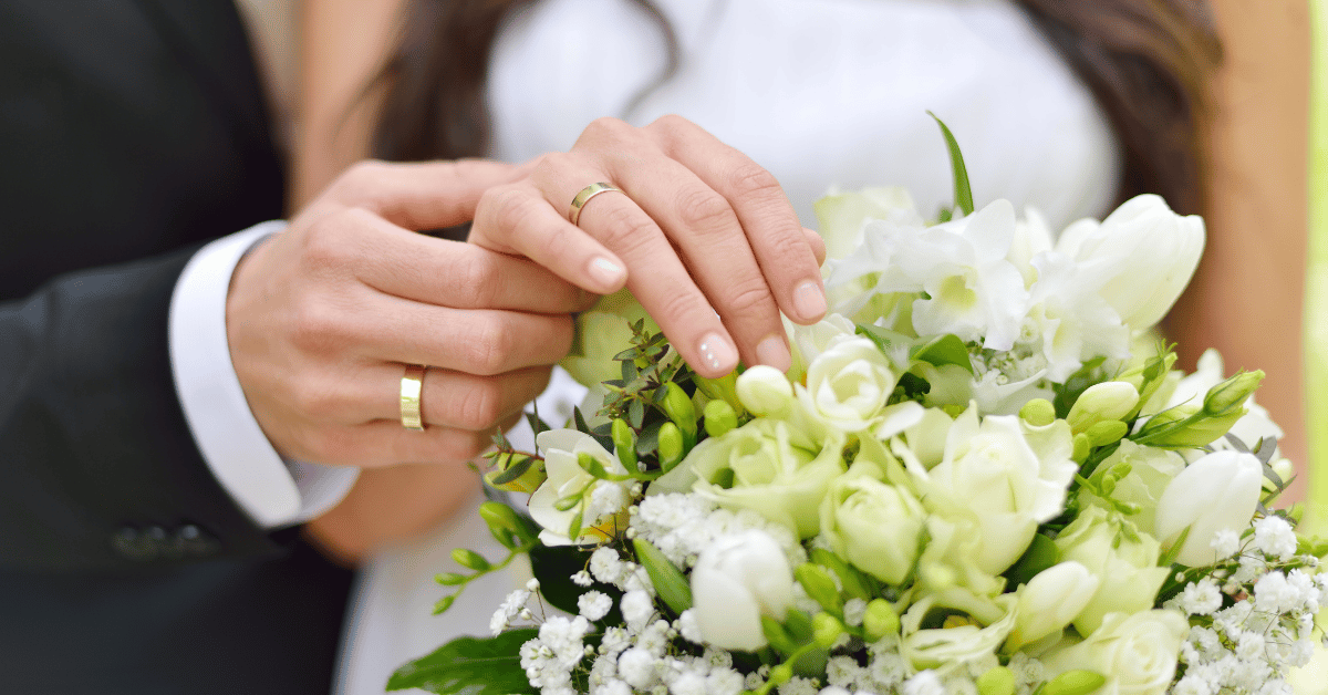 The Hottest Wedding Dress Trends for the Upcoming Season